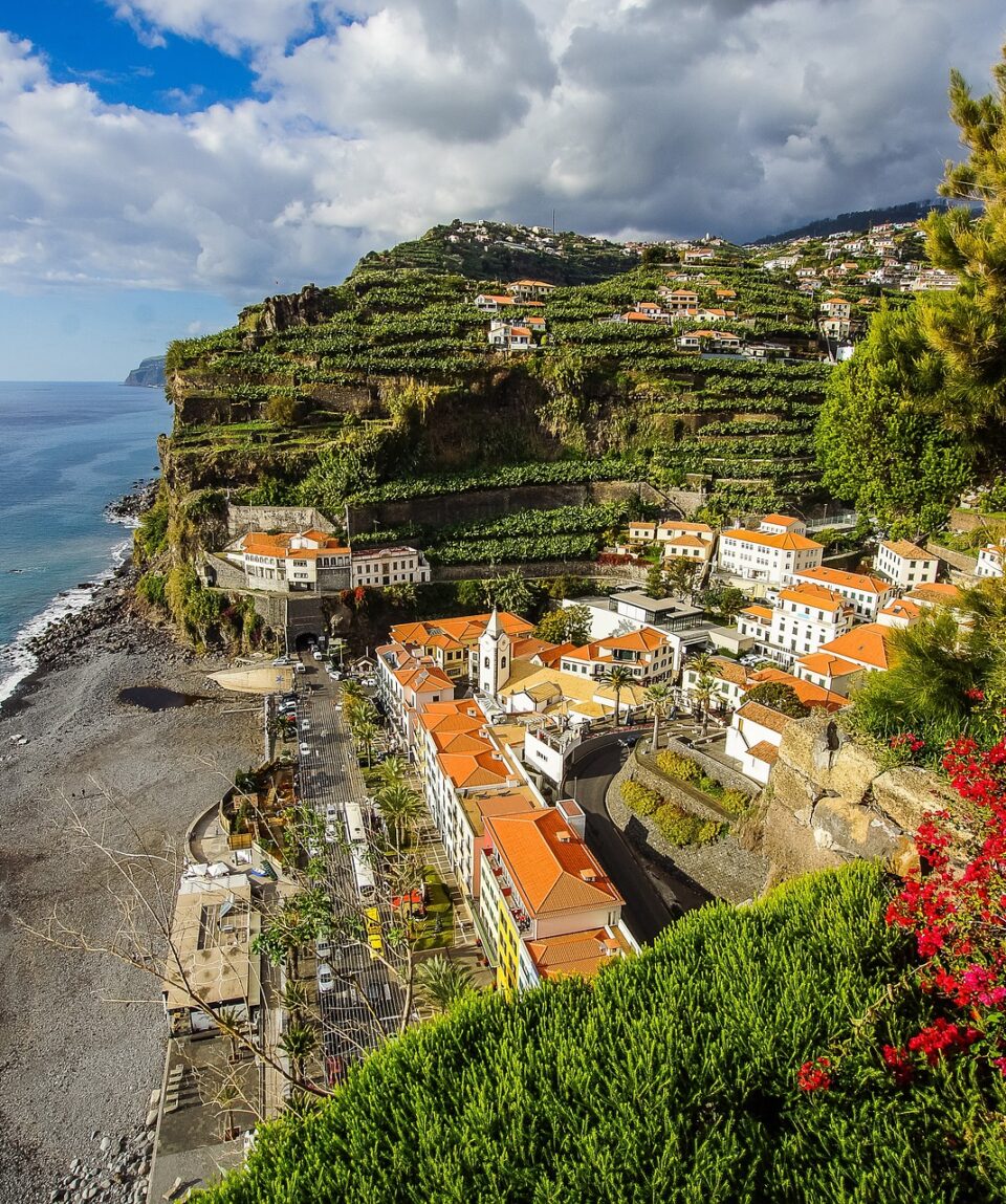 Zelená Madeira a romantický Lisabon júl